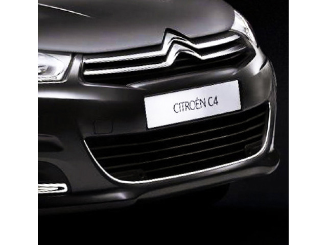 Baguette chromée de contour de calandre pour Citroën C4 1126
