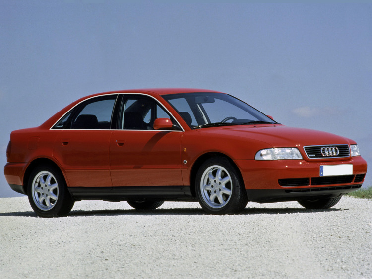 Baguette chrom&eacute;e de contour des vitres lat&eacute;rales compatible avec Audi A4 s&eacute;rie 1 94-98