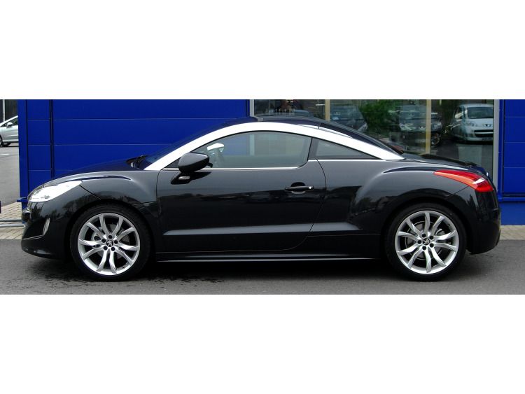 Baguette chrom&eacute;e de contour des vitres lat&eacute;rales compatible avec Peugeot RCZ 10-12 & Peugeot RCZ 12-15 facelift