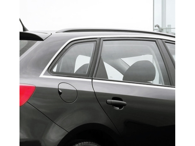 Baguette chrom&eacute;e de contour des vitres lat&eacute;rales compatible avec Seat Ibiza ST