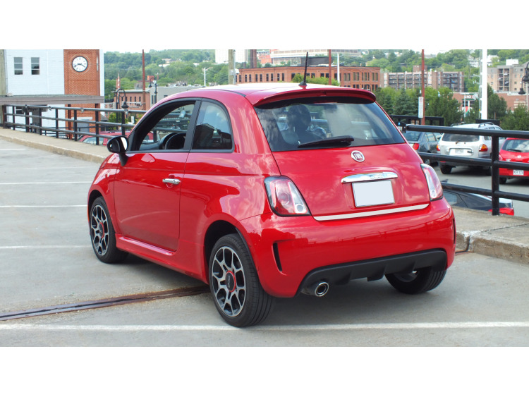 Baguette de coffre chrom&eacute;e compatible avec Fiat 500 Fiat 500 Break Fiat 500 C Fiat 500 L