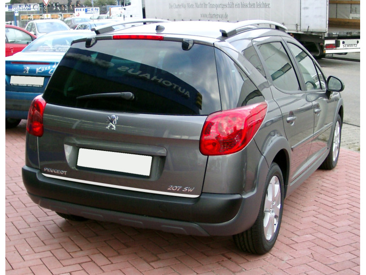 Baguette de coffre chrom&eacute;e compatible avec Peugeot 206 SW Peugeot 207 9||307||3|SW 01-05
