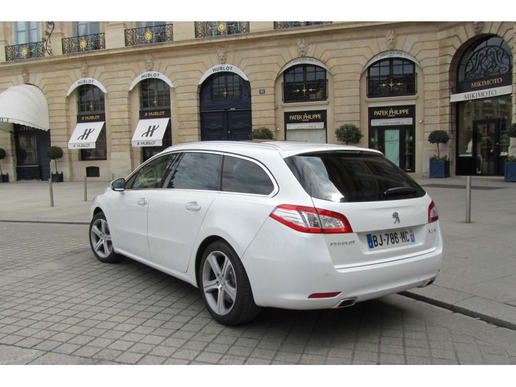 Baguette de coffre chrom&eacute;e pour Peugeot 508 SW