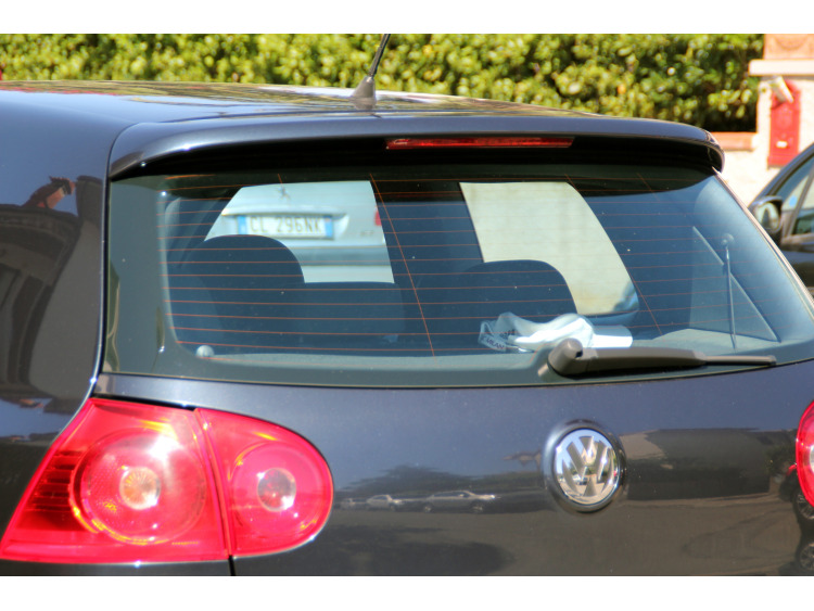 Becquet / aileron compatible avec VW Golf 5 VW Golf 5 GT TDI VW Golf 5 GTI VW Golf 5 R32 v1 appr&ecirc;t&eacute;